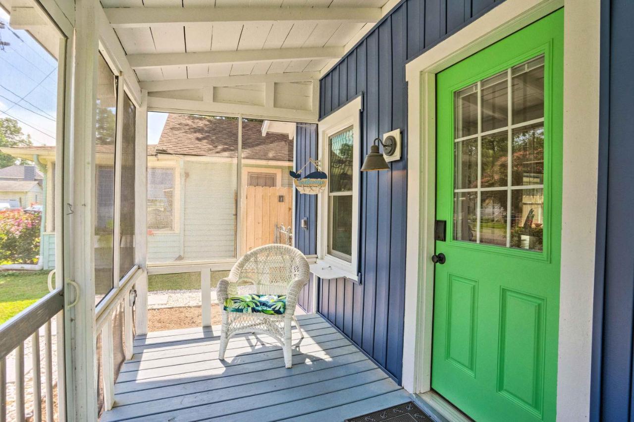 Chic Cottage With Private Yard Steps To Beach! Colonial Beach Exterior photo